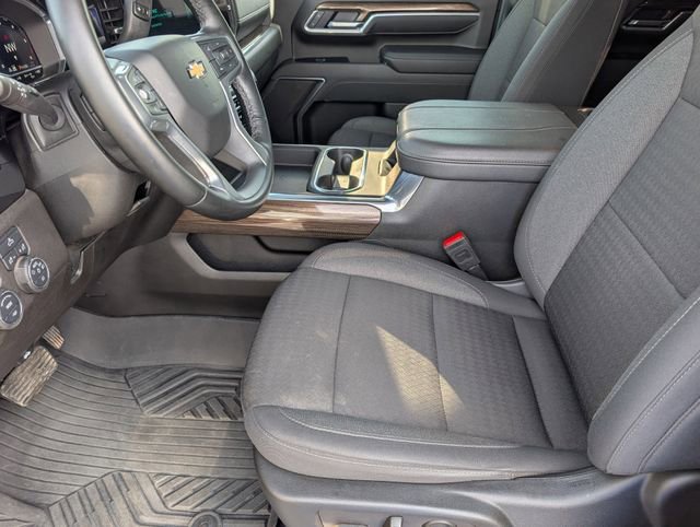 Used 2025 Chevrolet Silverado 2500 LT image 14