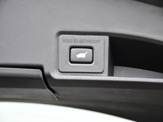 Certified 2024 Acura RDX w/ Technology Package image 29