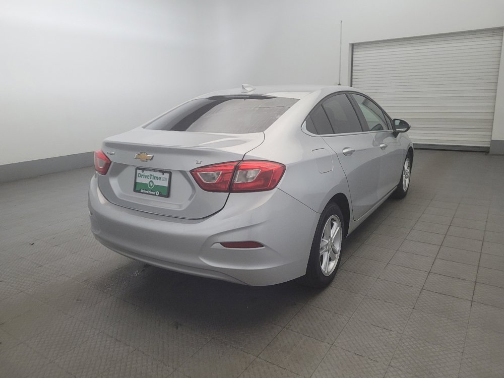 Used 2018 Chevrolet Cruze LT w/ LT Fleet Convenience Package image 9