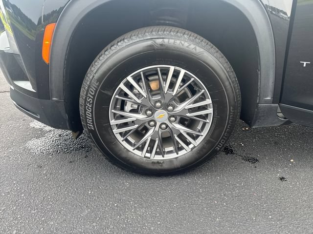 Used 2026 Chevrolet Traverse LT AWD/4WD image 31