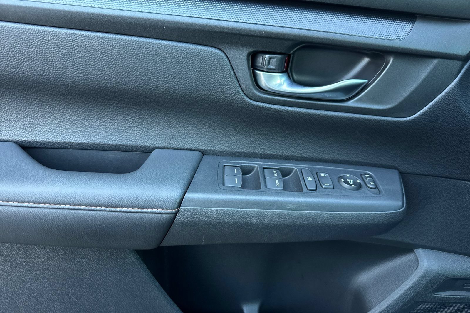 Certified 2024 Honda CR-V Sport image 11