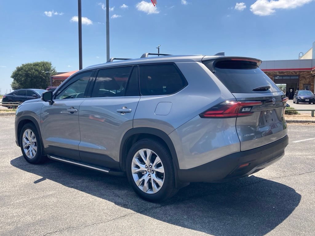 Used 2025 Toyota Grand Highlander AWD Hybrid image 7