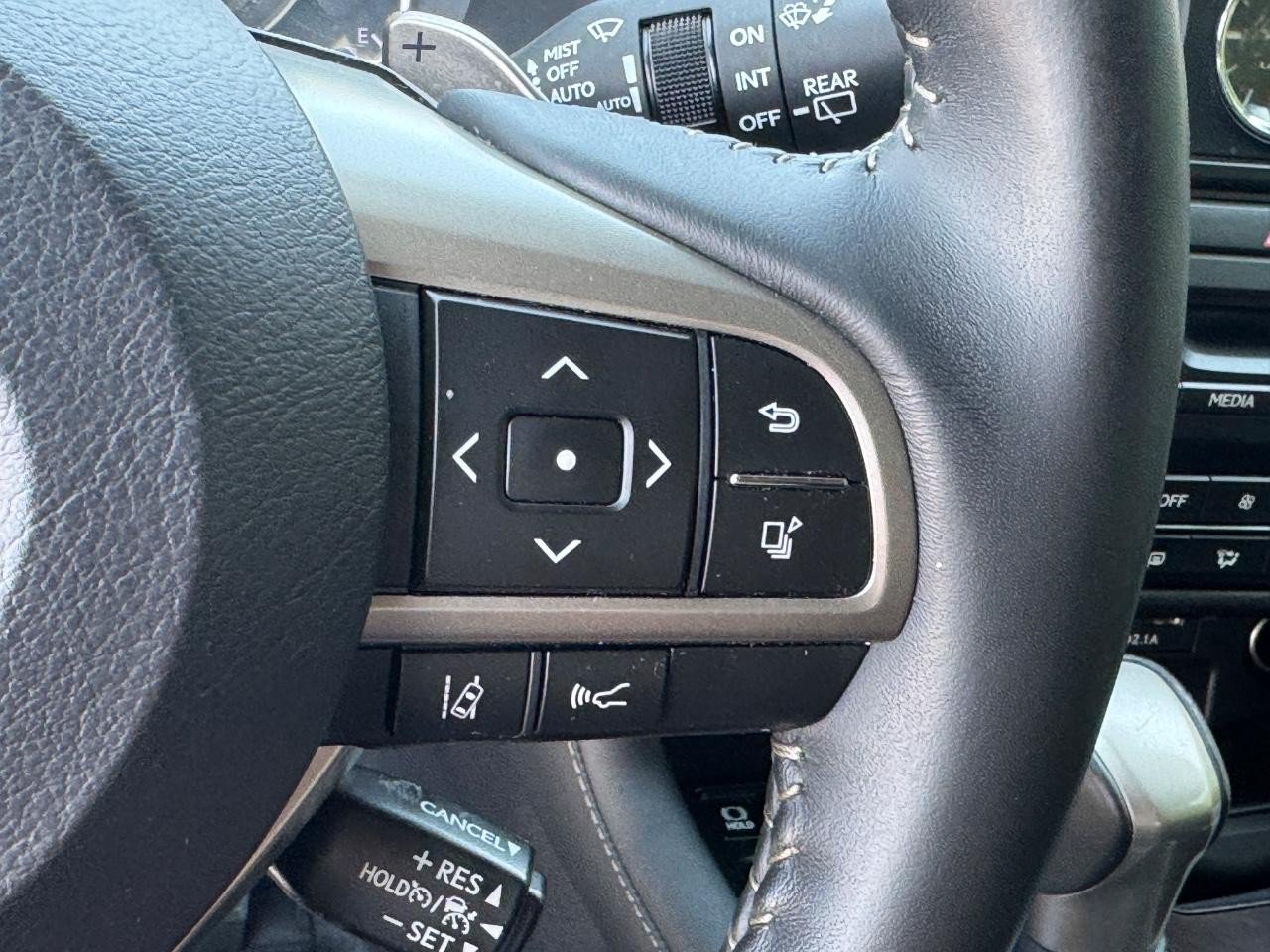 Used 2022 Lexus RX 350 AWD w/ Premium Package image 23