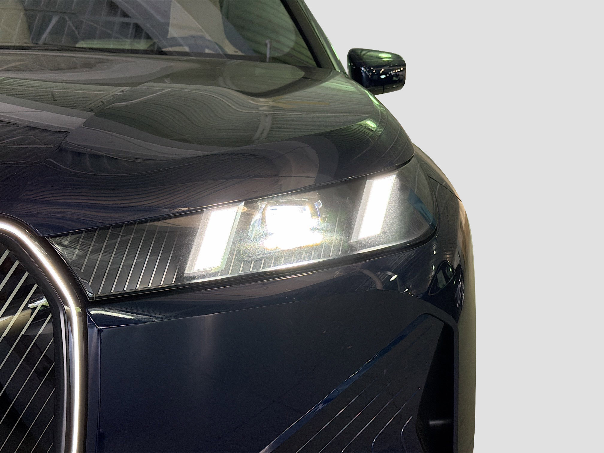 New 2026 BMW iX xDrive45 w/ Premium Package image 9