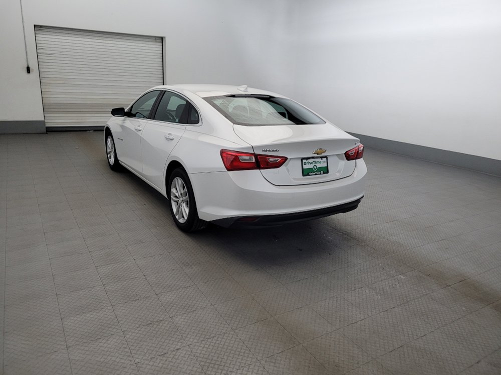 Used 2017 Chevrolet Malibu LT FWD image 5