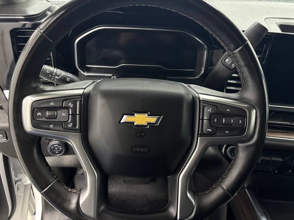 Used 2024 Chevrolet Silverado 2500 LT w/ Convenience Package AWD/4WD image 25