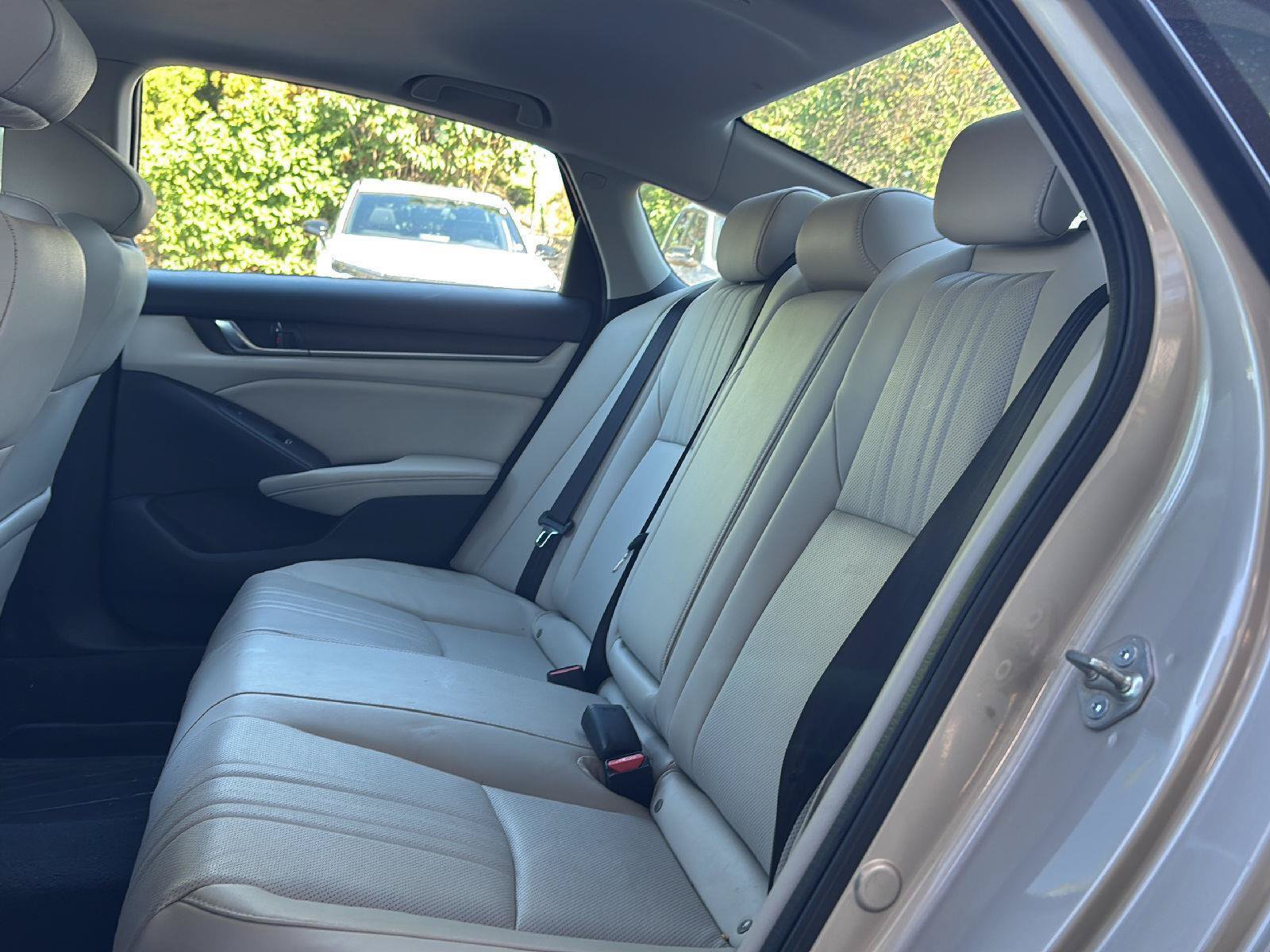 Used 2020 Honda Accord Touring image 20