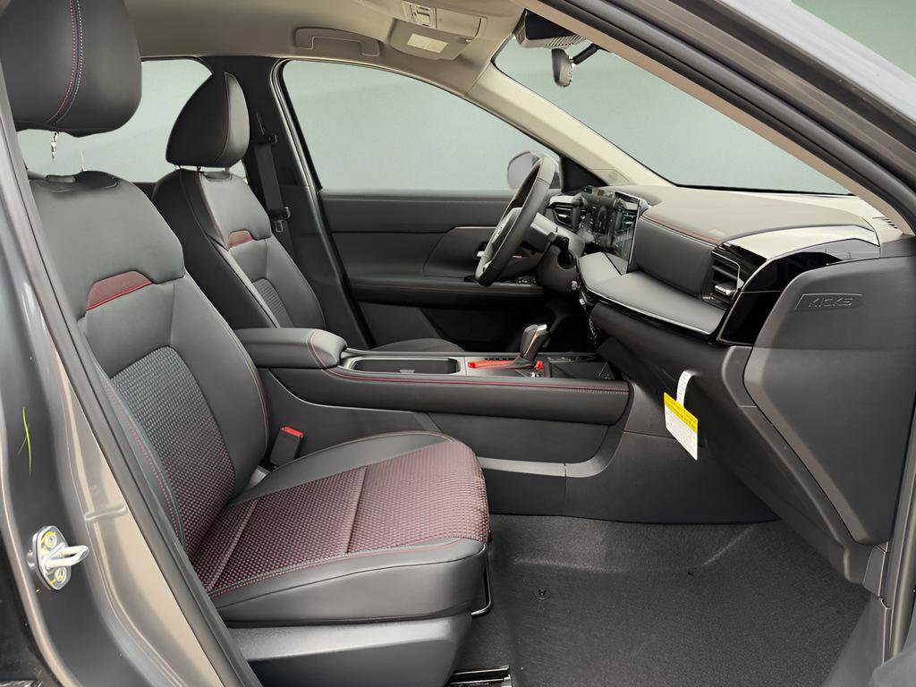 New 2026 Nissan Kicks SR w/ Cold Weather Package FWD image 25