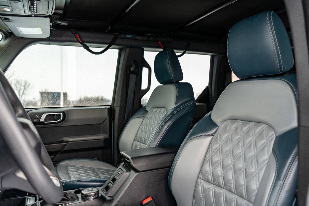 Used 2023 Ford Bronco Base image 20