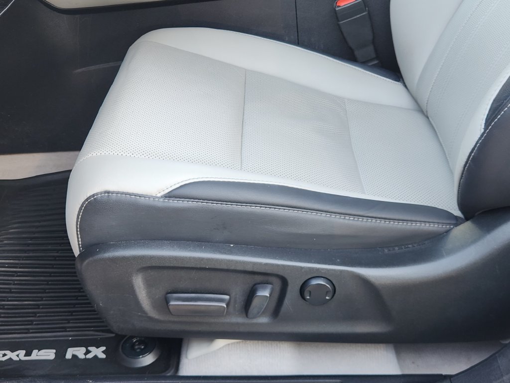 Used 2019 Lexus RX 350 FWD w/ Navigation Package image 24
