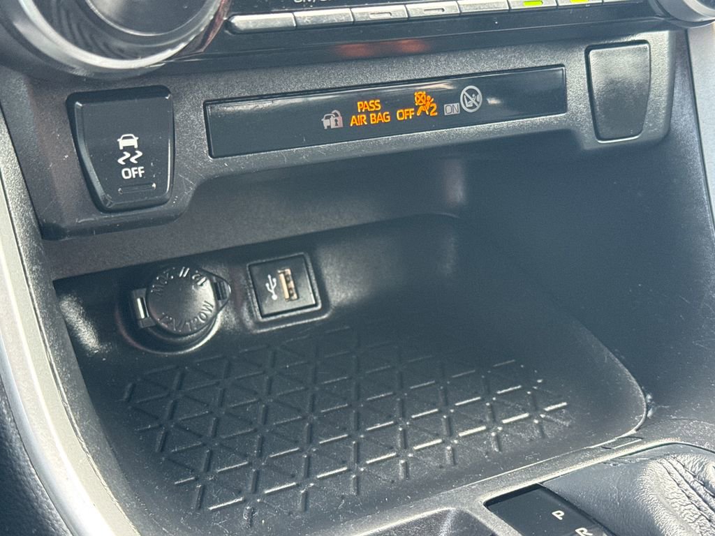 Used 2023 Toyota RAV4 LE image 25