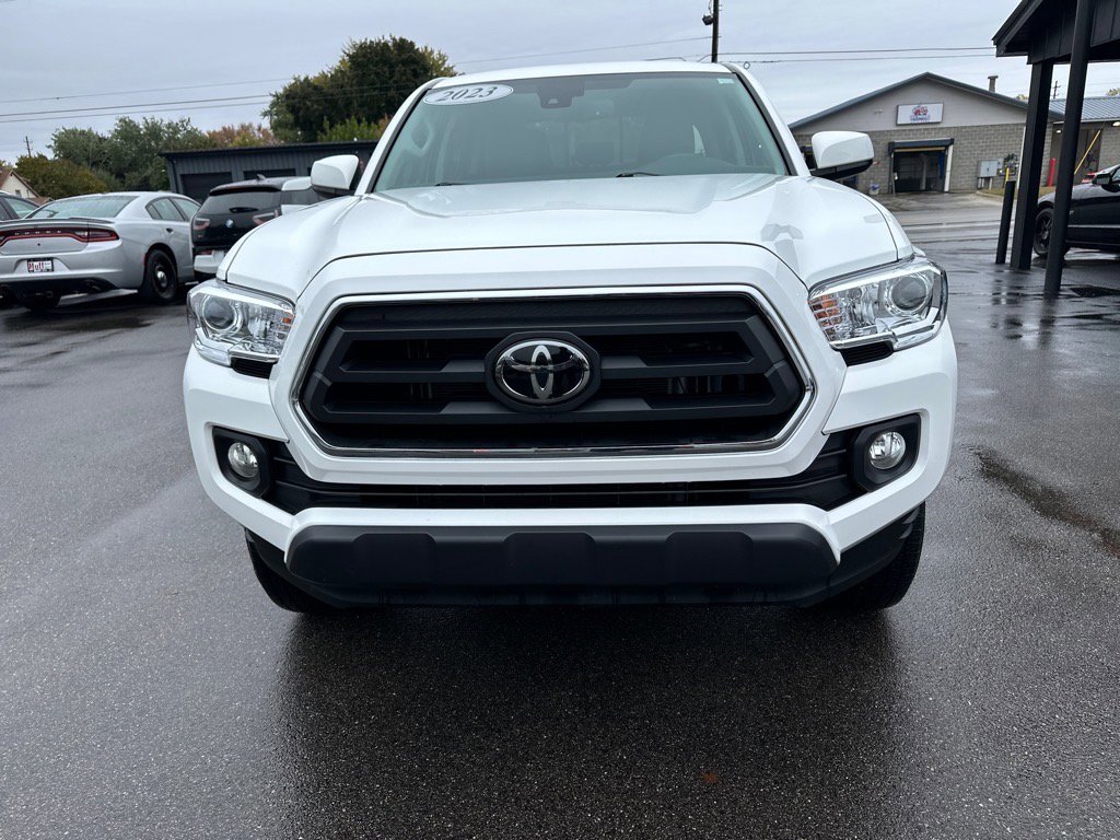 Used 2023 Toyota Tacoma SR5 image 3
