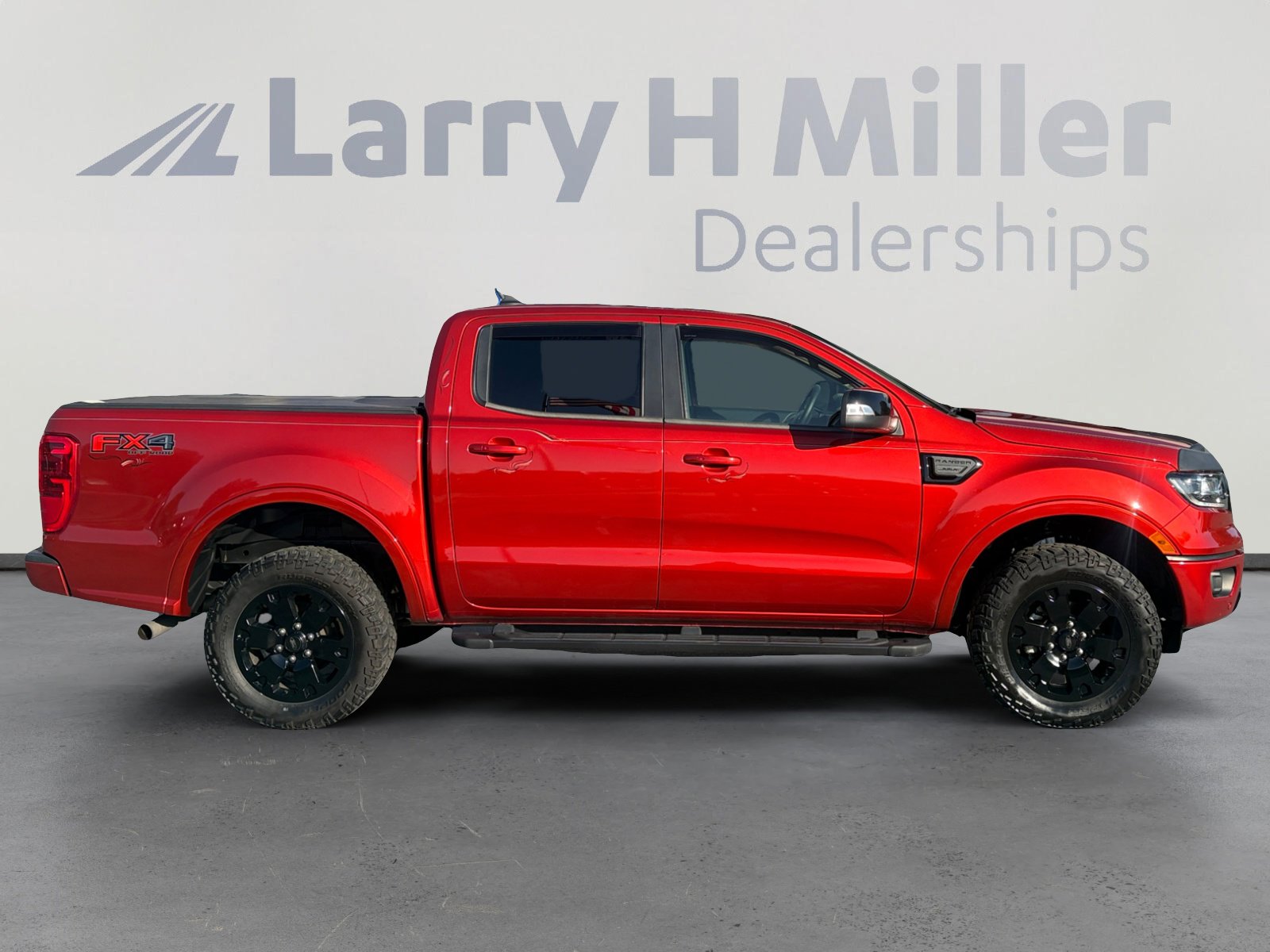 Used 2019 Ford Ranger Lariat w/ Black Appearance Package AWD/4WD image 6
