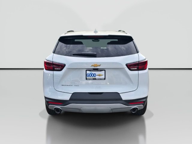 New 2026 Chevrolet Blazer LT w/ Sound & Technology Package AWD/4WD image 4