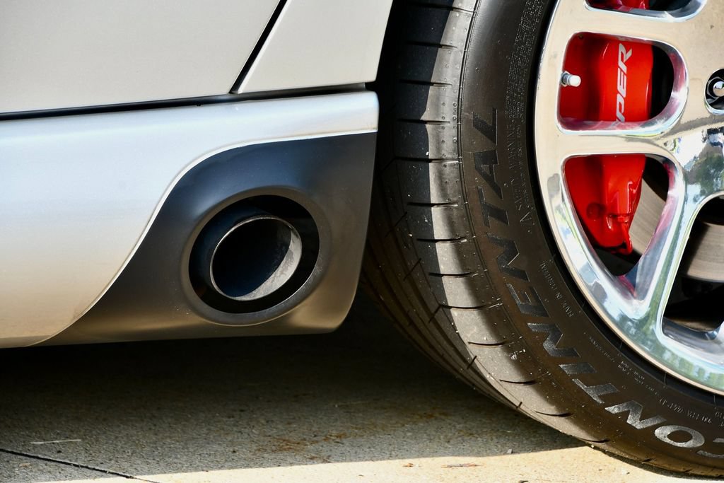 Used 2005 Dodge Viper SRT-10 w/ Mamba Edition Group RWD image 14