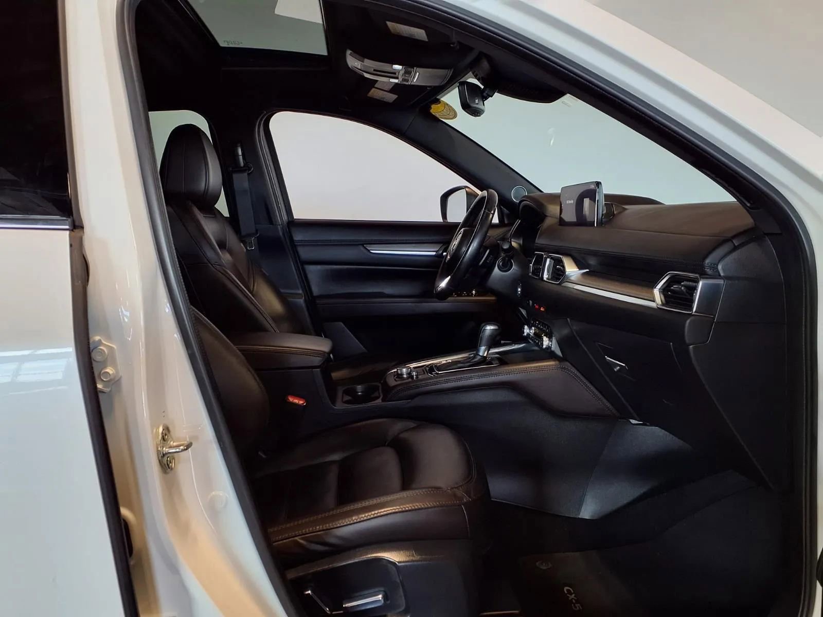 Used 2021 MAZDA CX-5 Signature AWD/4WD image 12