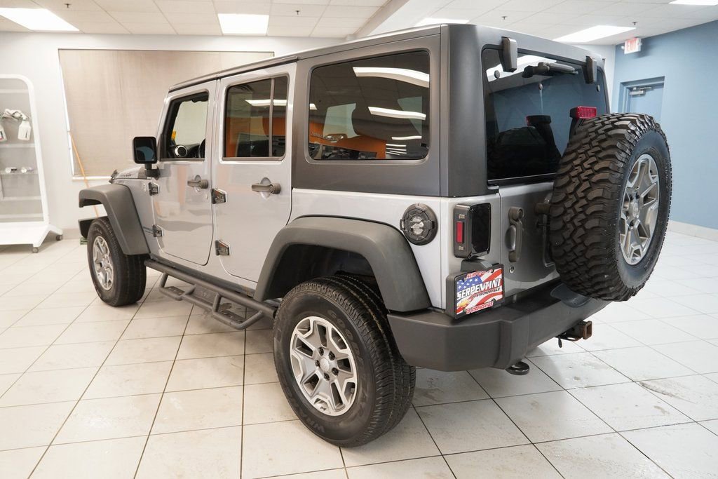 Used 2014 Jeep Wrangler Unlimited Rubicon w/ Connectivity Group image 11