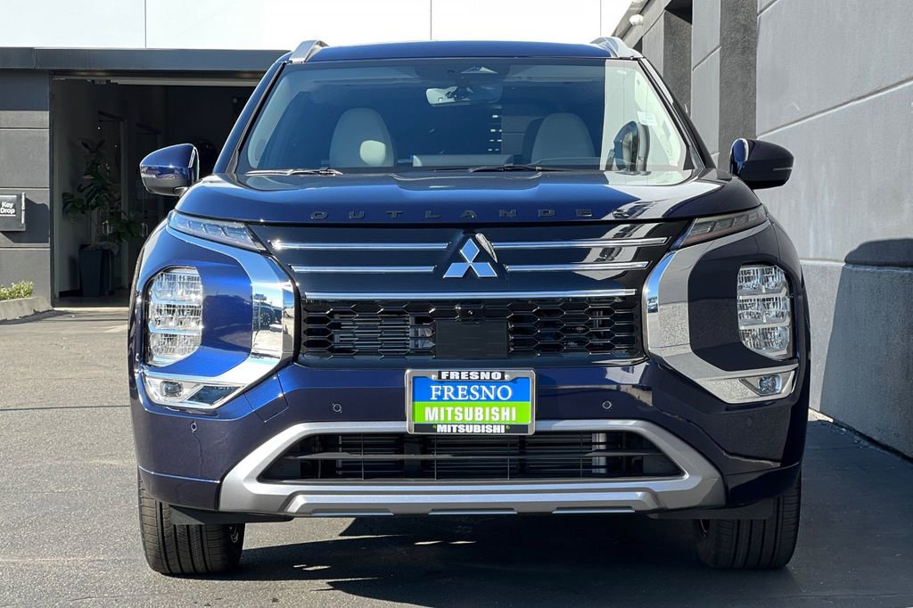 New 2026 Mitsubishi Outlander SEL image 10