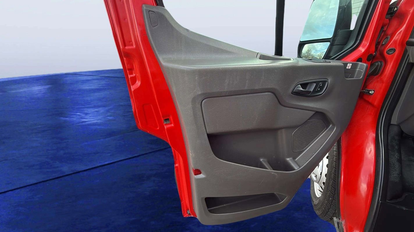 Used 2020 Ford Transit 150 Low Roof AWD image 14