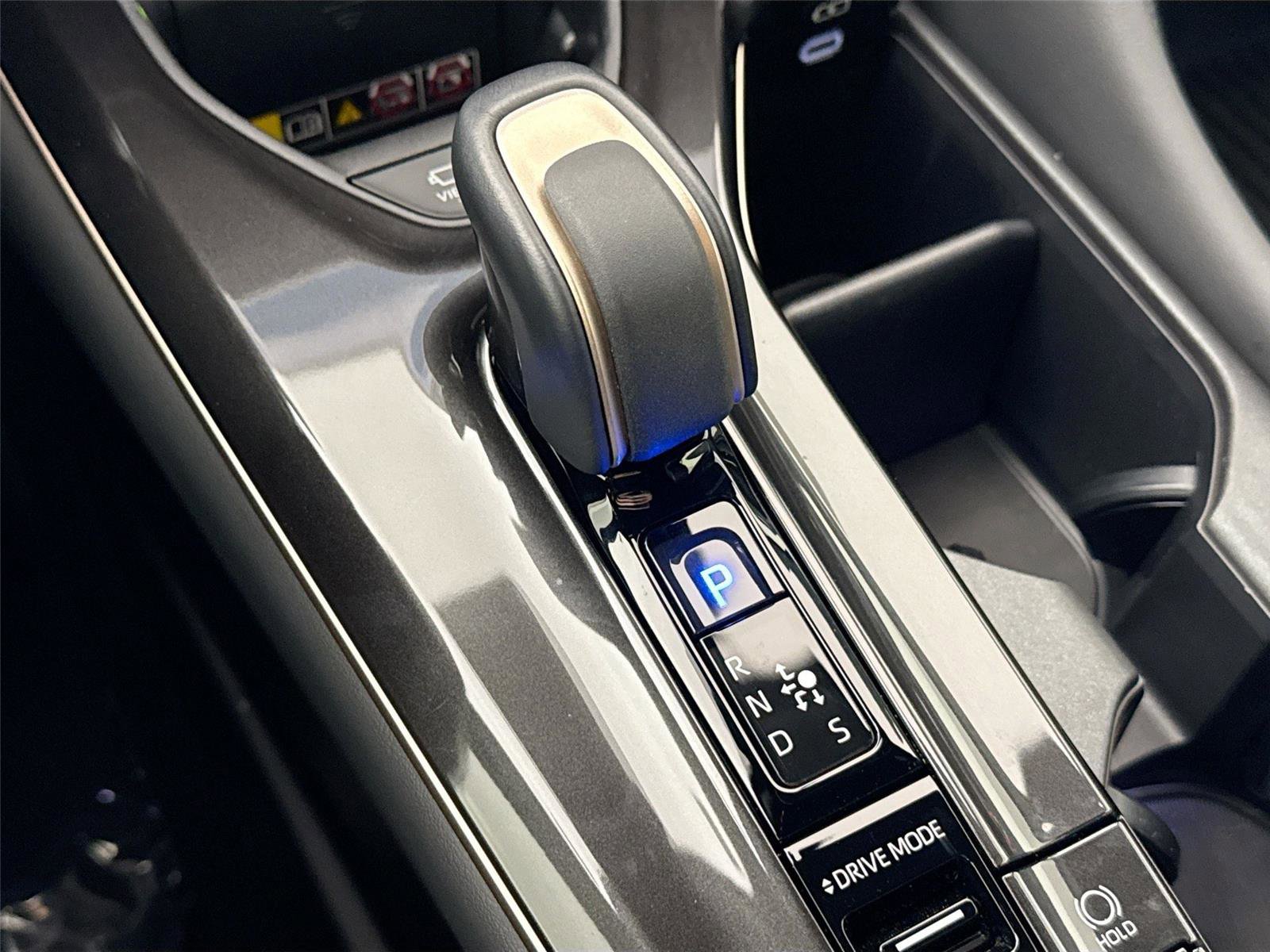 Certified 2025 Toyota Crown Signia w/ Advanced Technology Package image 28