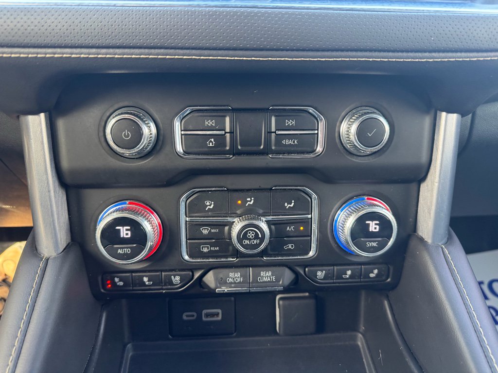 Used 2023 GMC Yukon SLT image 23