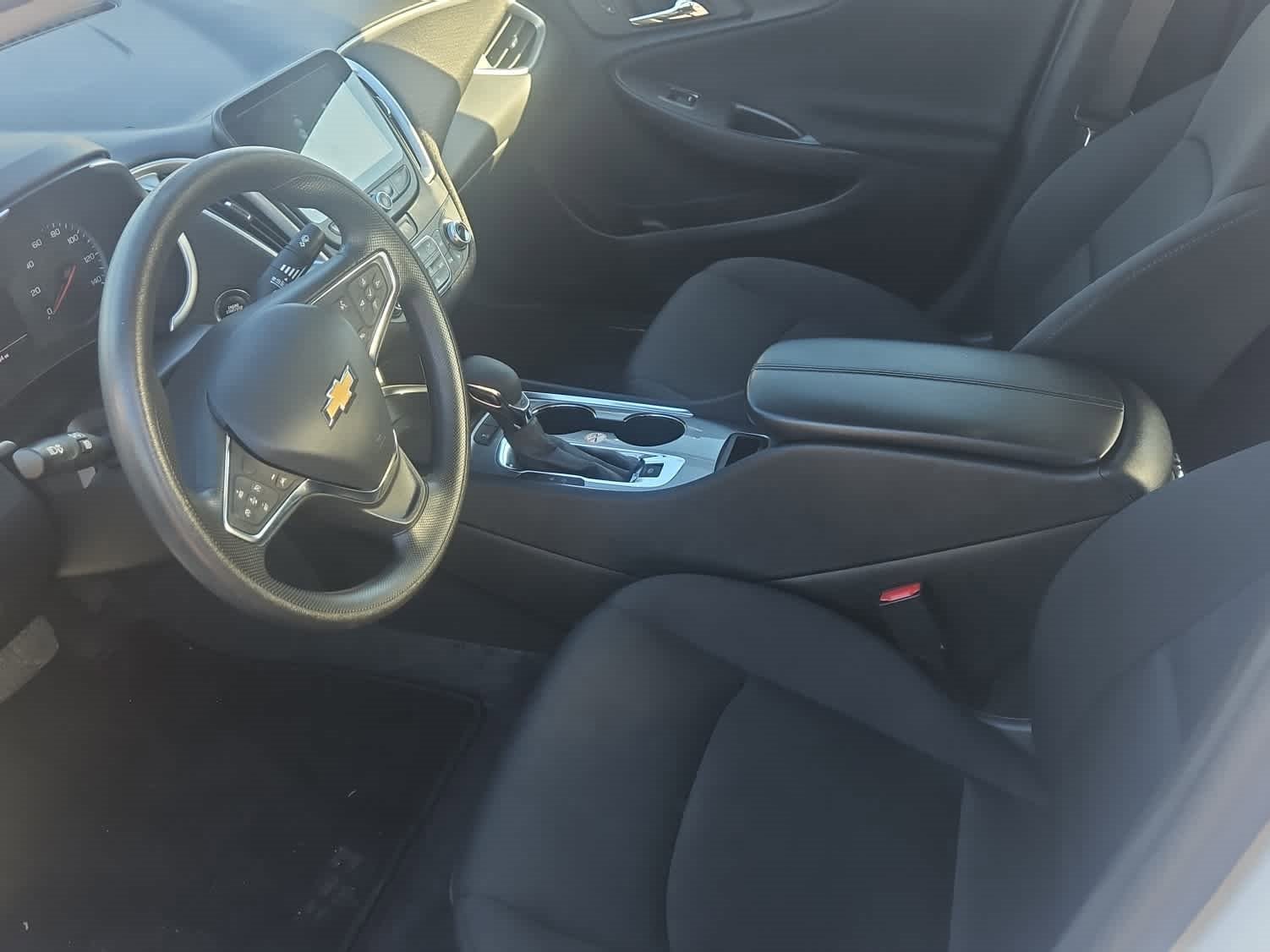 Used 2024 Chevrolet Malibu LT image 15