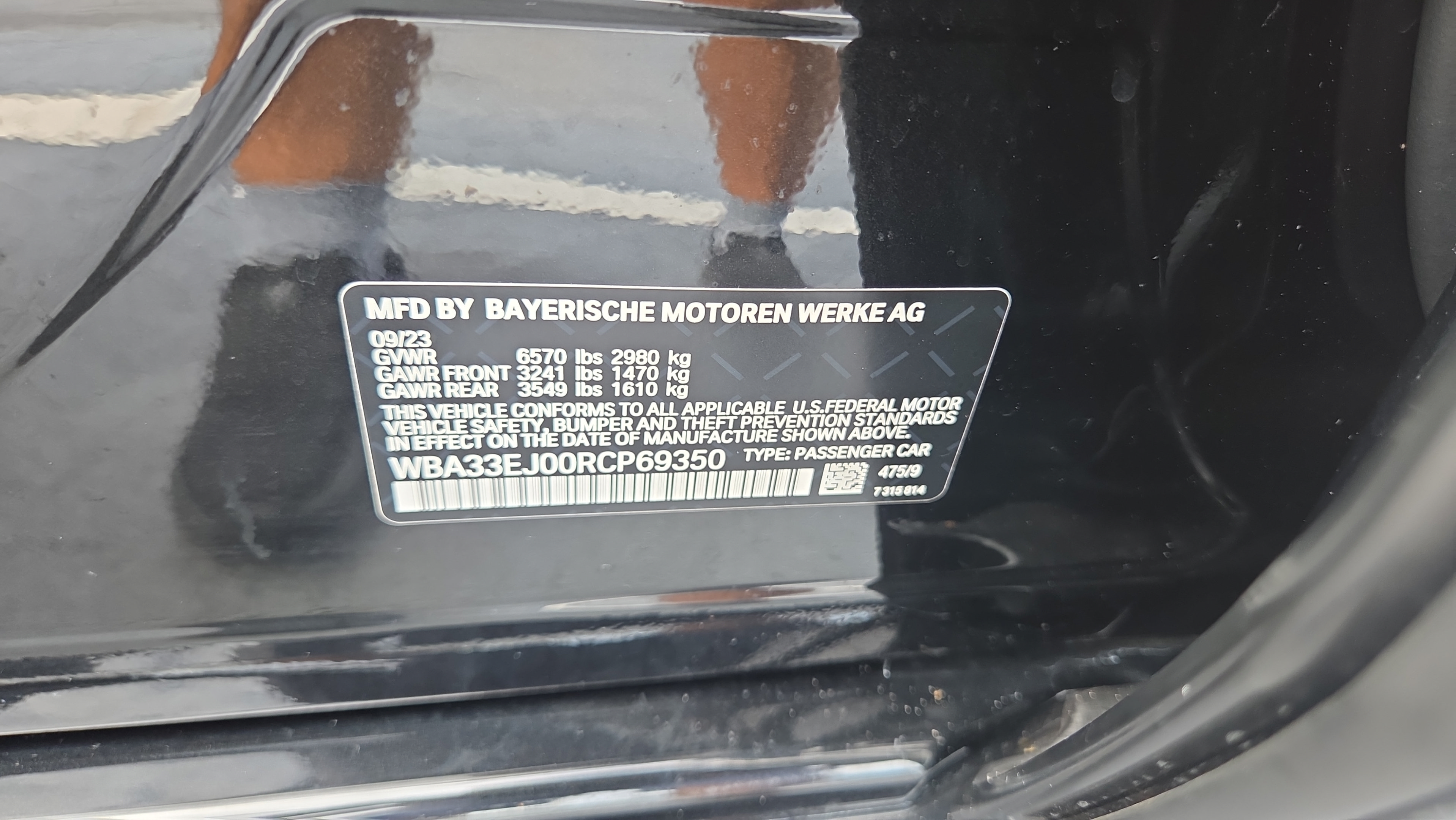 Certified 2024 BMW 760i xDrive w/ Executive Package AWD/4WD image 36