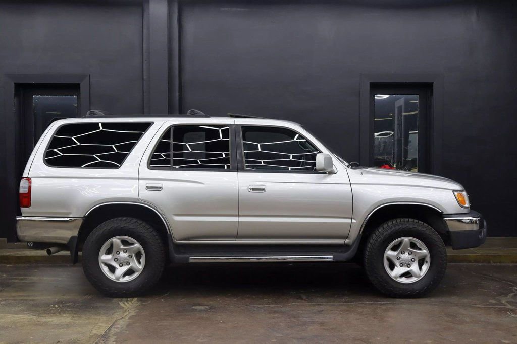 Used 1999 Toyota 4Runner SR5 AWD/4WD image 20