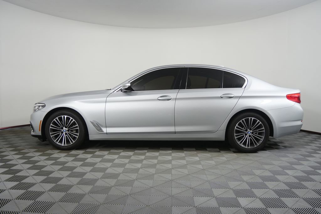 Used 2019 BMW 530i xDrive w/ Convenience Package AWD/4WD image 6