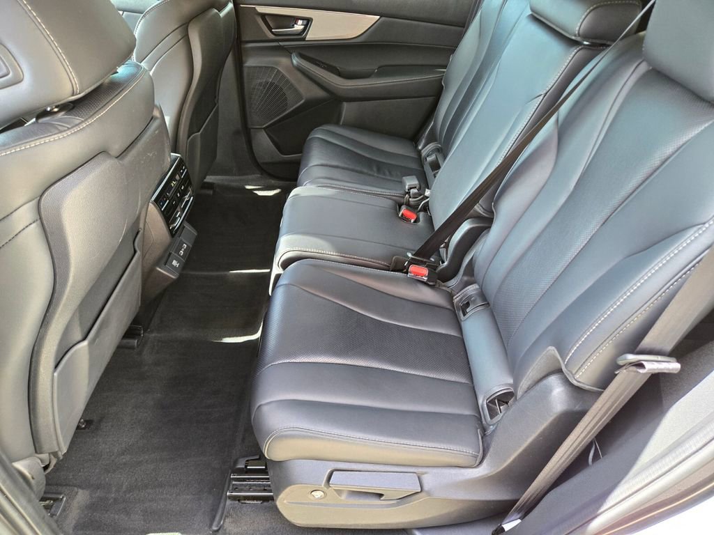 Certified 2024 Acura MDX FWD w/ Technology Package image 14