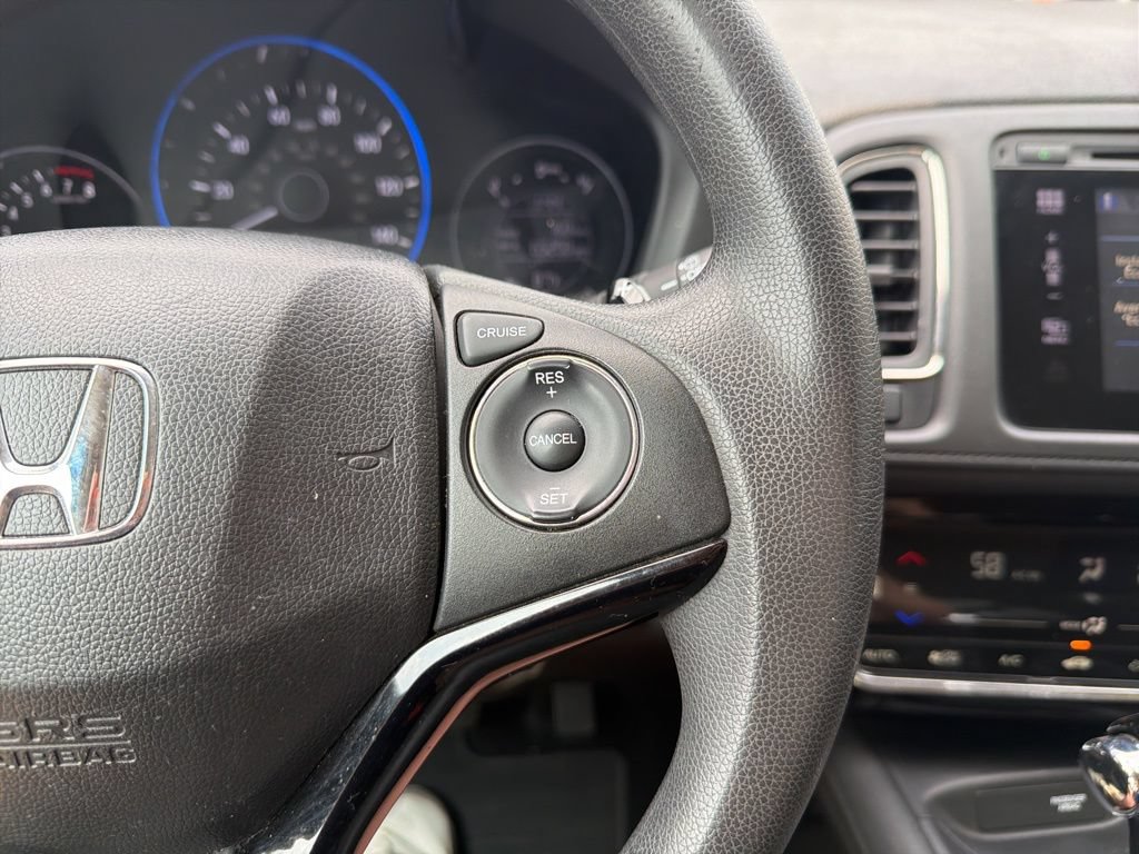 Used 2017 Honda HR-V EX image 19
