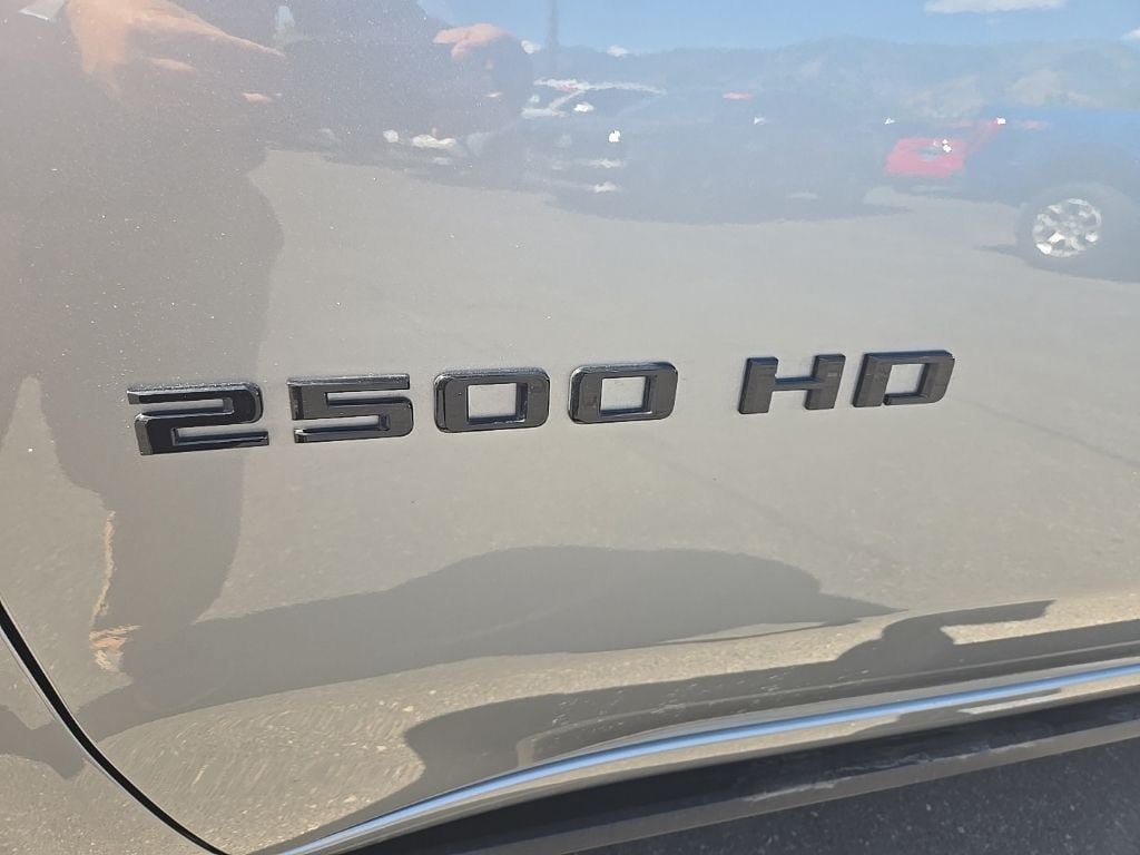 Used 2025 Chevrolet Silverado 2500 LTZ w/ Trail Boss Package AWD/4WD image 44