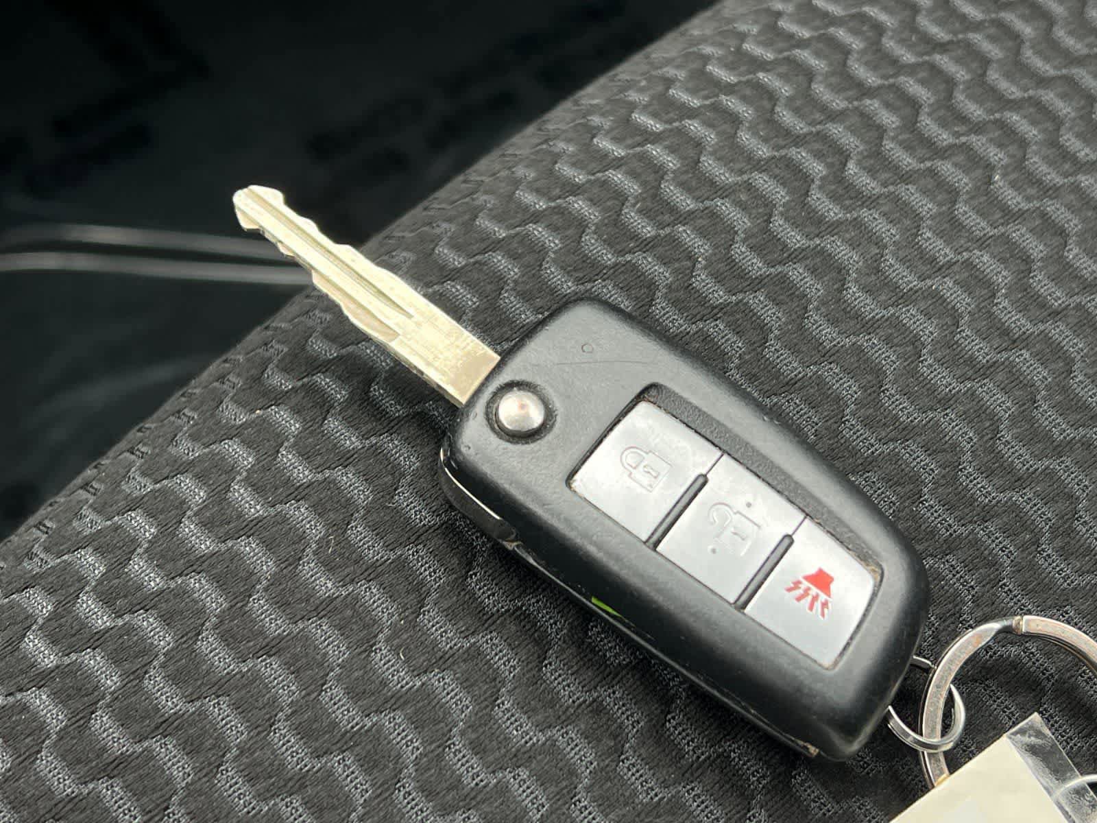 Used 2019 Nissan Rogue Sport S w/ Appearance Package FWD image 28