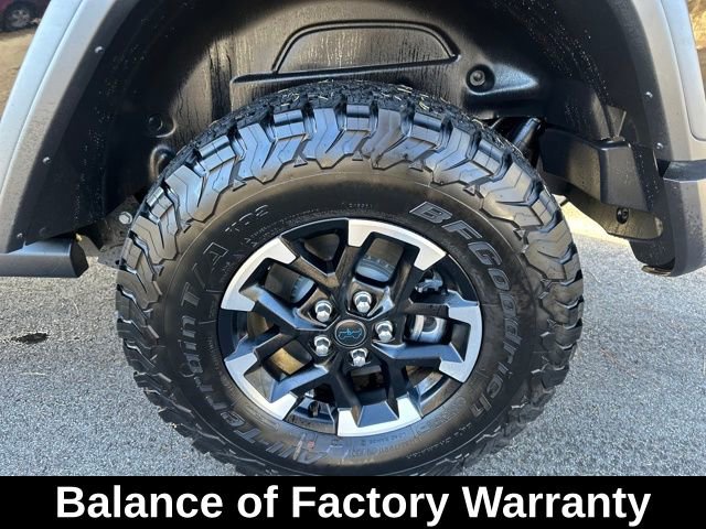 Used 2025 Jeep Wrangler Unlimited Rubicon 4xe w/ Safety Group AWD/4WD image 13