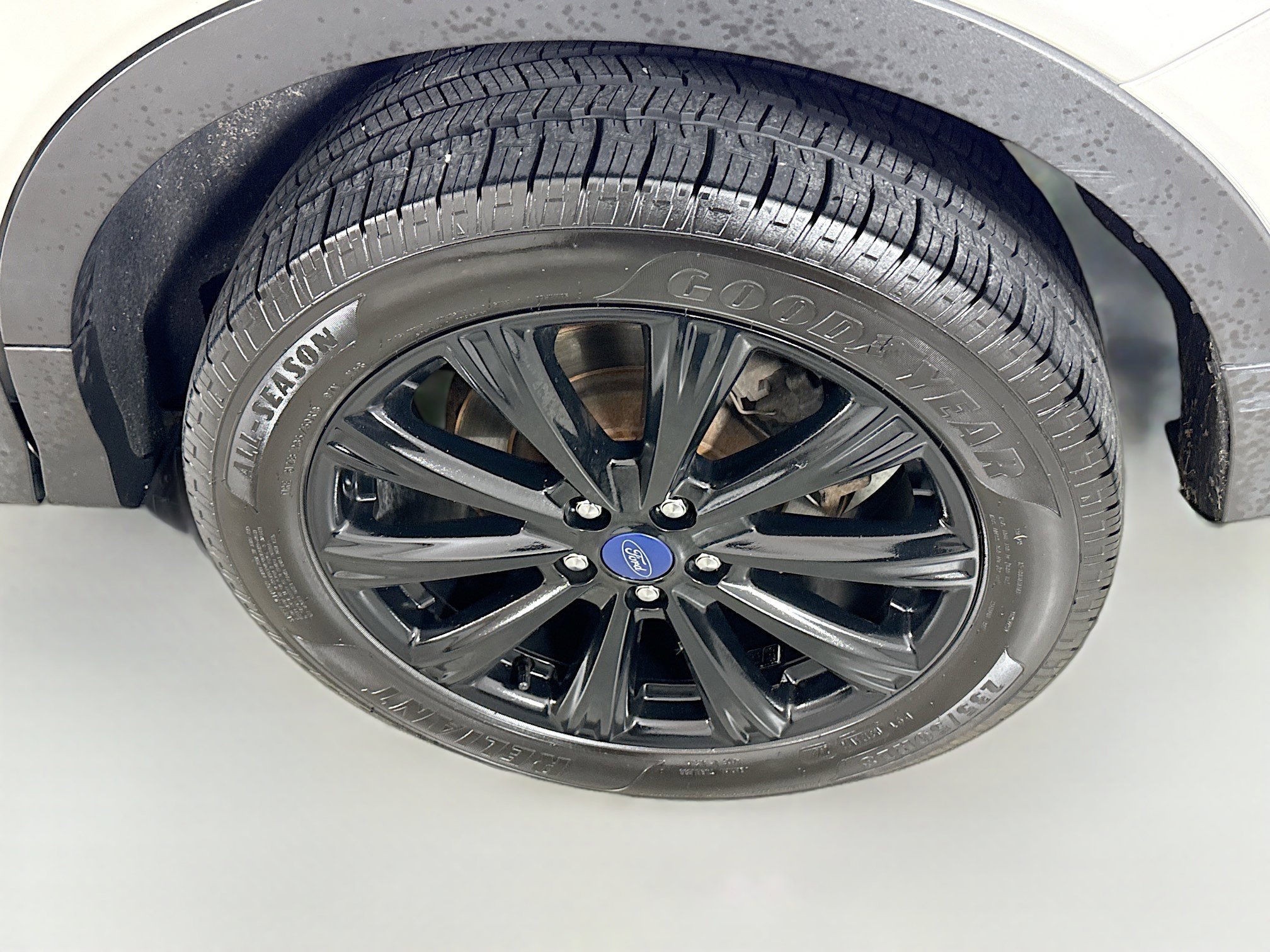 Used 2018 Ford Escape Titanium image 29