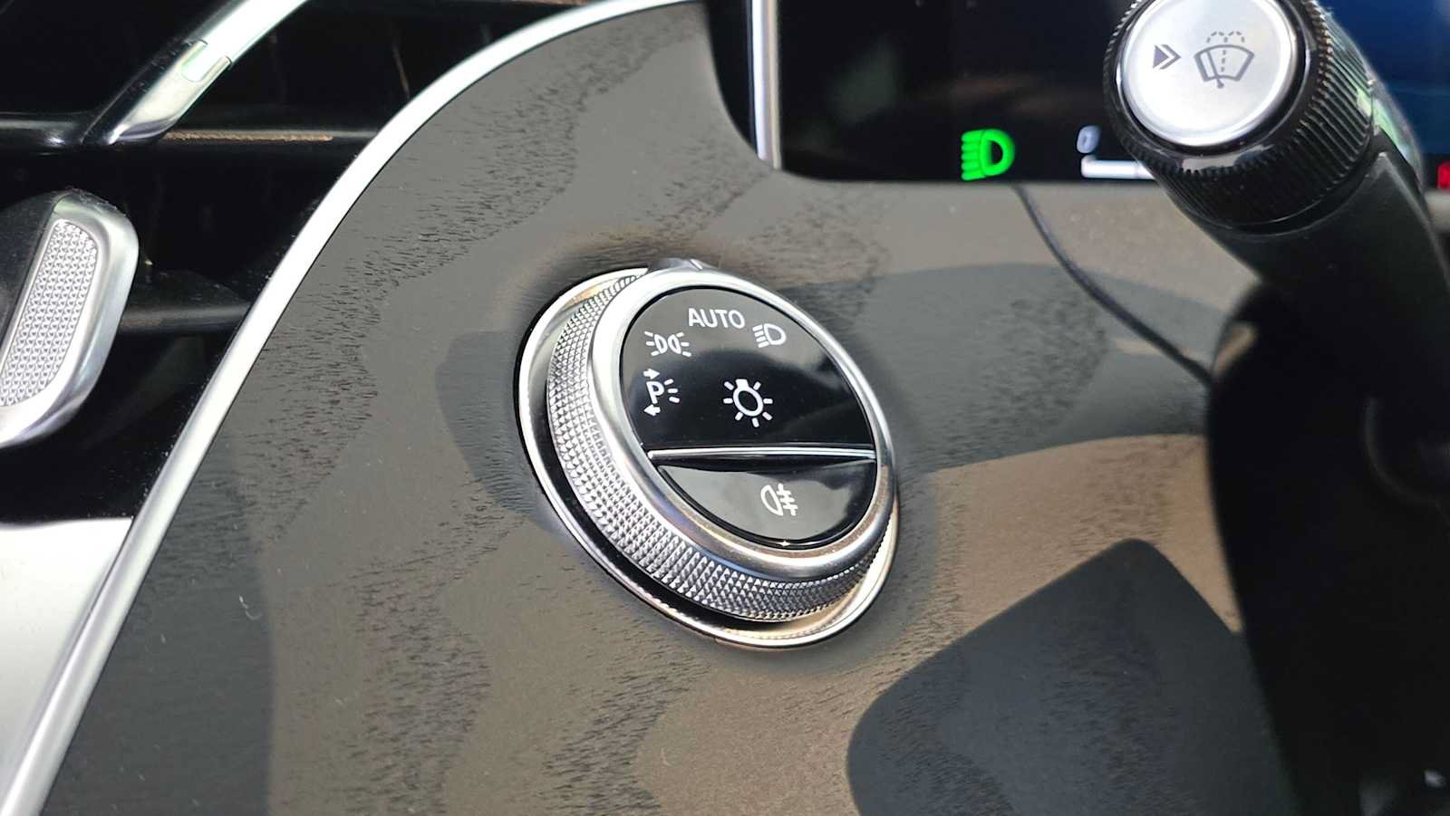 Certified 2026 Mercedes-Benz E 350 4MATIC Sedan image 25