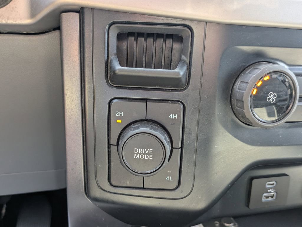 Used 2023 Ford F150 XLT AWD/4WD image 17