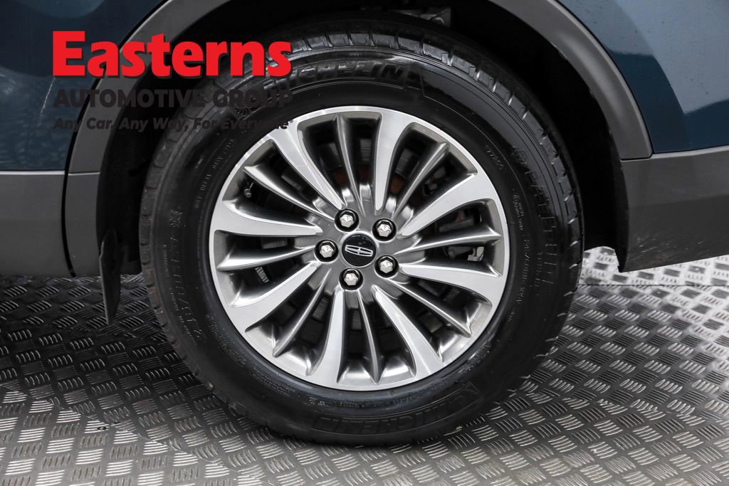 Used 2022 Lincoln Nautilus AWD w/ Premium Package image 33