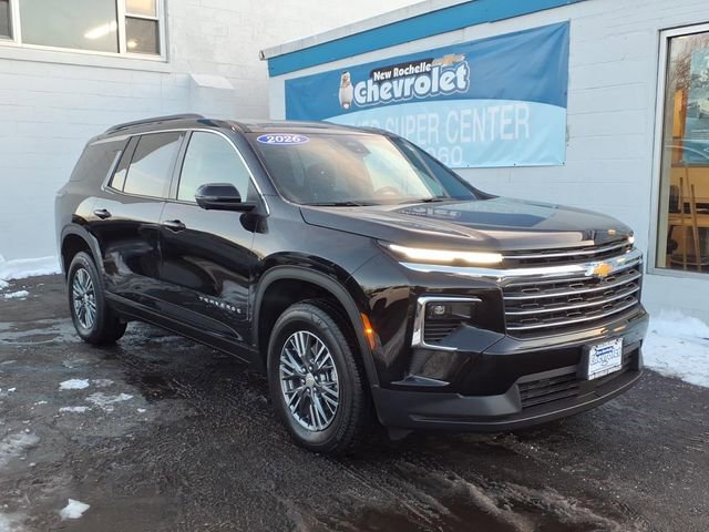 Used 2026 Chevrolet Traverse LT w/ Driver Confidence Package AWD/4WD image 1