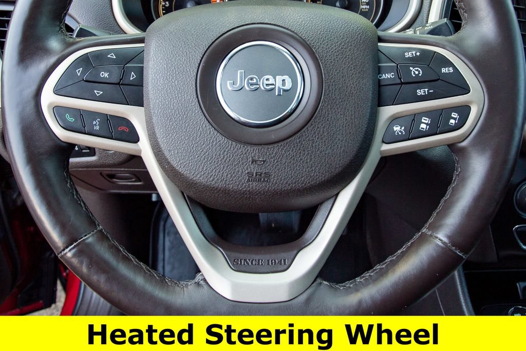 Used 2017 Jeep Cherokee Trailhawk AWD/4WD image 9