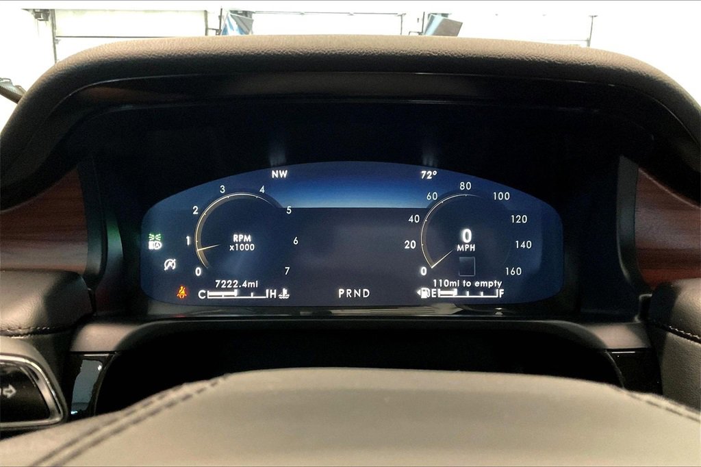 Used 2024 Lincoln Aviator Reserve w/ Equipment Group 201A image 20