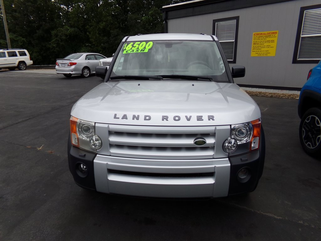 Used 2005 Land Rover LR3 HSE image 2