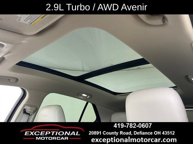 Used 2023 Buick Envision Avenir AWD/4WD image 47