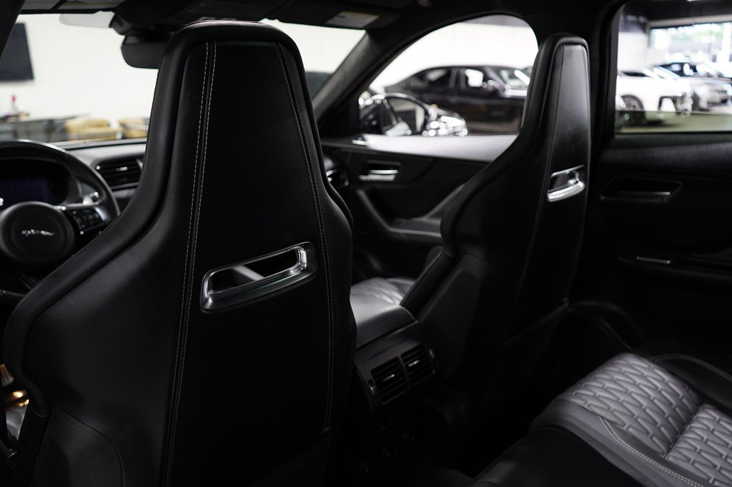 Used 2019 Jaguar F-PACE SVR AWD/4WD image 22