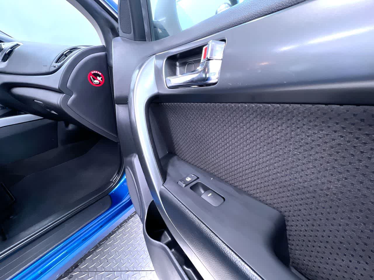 Used 2013 Kia Forte Koup EX FWD image 33