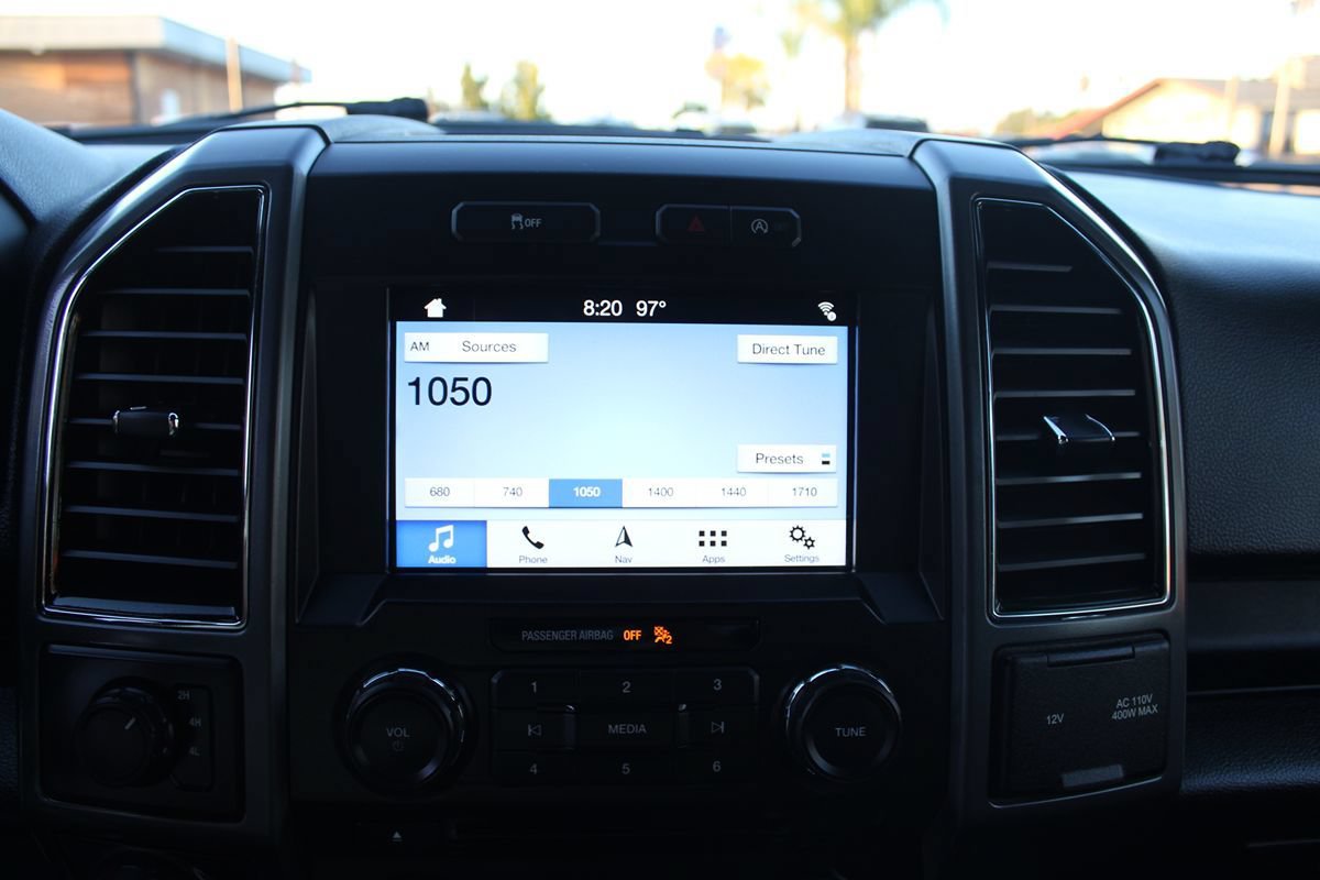 Used 2018 Ford F150 XLT w/ Equipment Group 302A Luxury AWD/4WD image 30