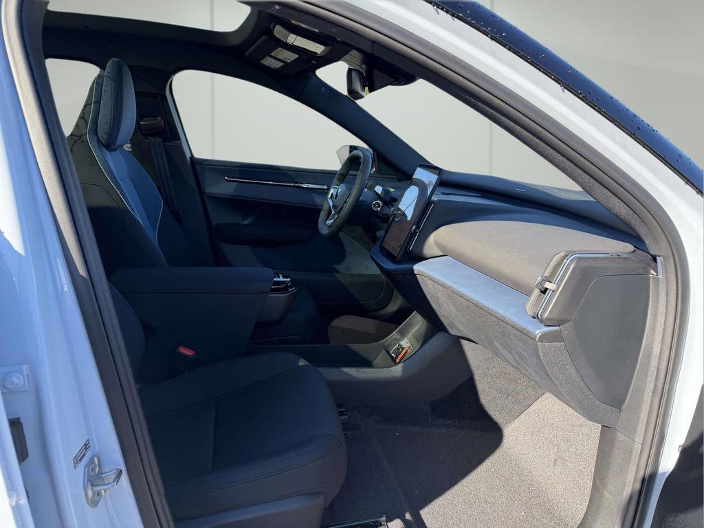 New 2026 Volvo EX30 Plus w/ Protection Package Premier AWD/4WD image 10