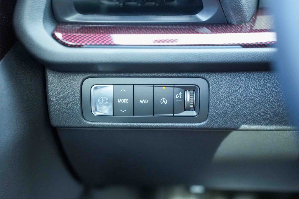 Used 2026 Chevrolet Traverse RS w/ LPO, Floor Liner Package image 26