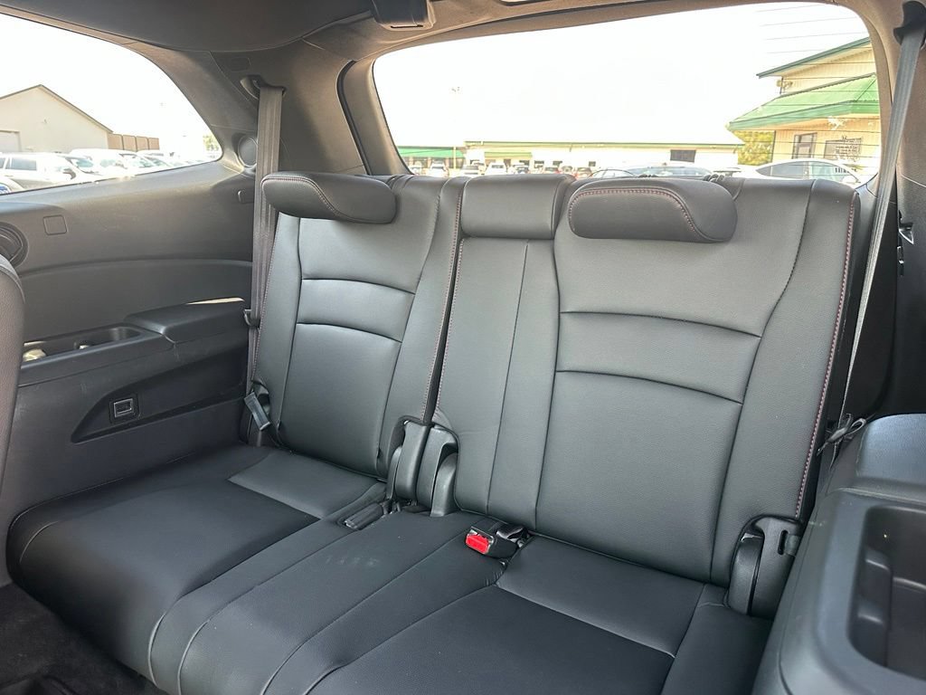 Used 2022 Honda Pilot Black Edition image 25