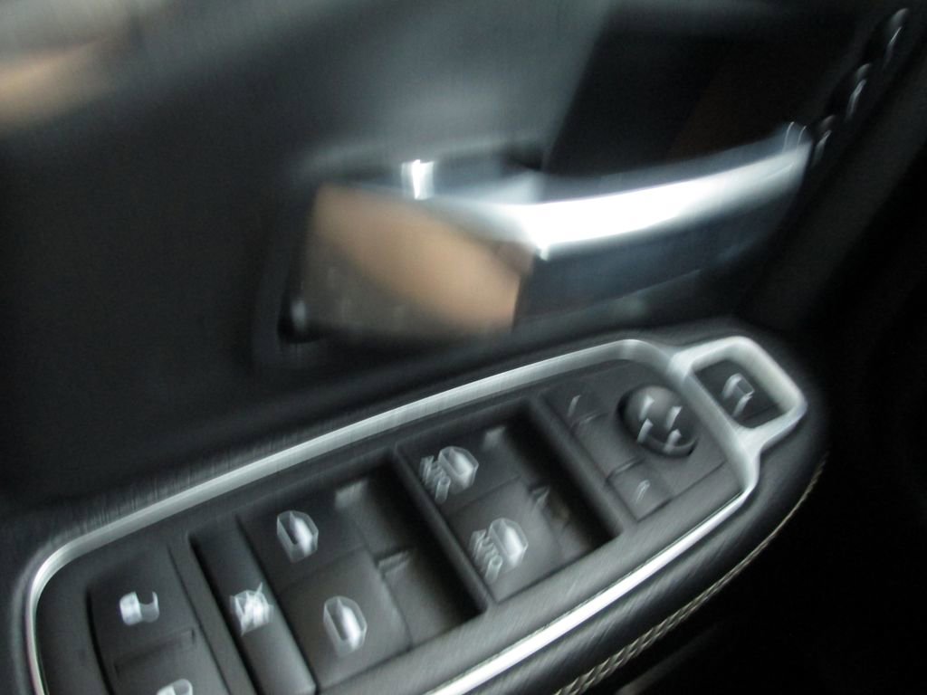 Used 2022 RAM 3500 Laramie AWD/4WD image 26